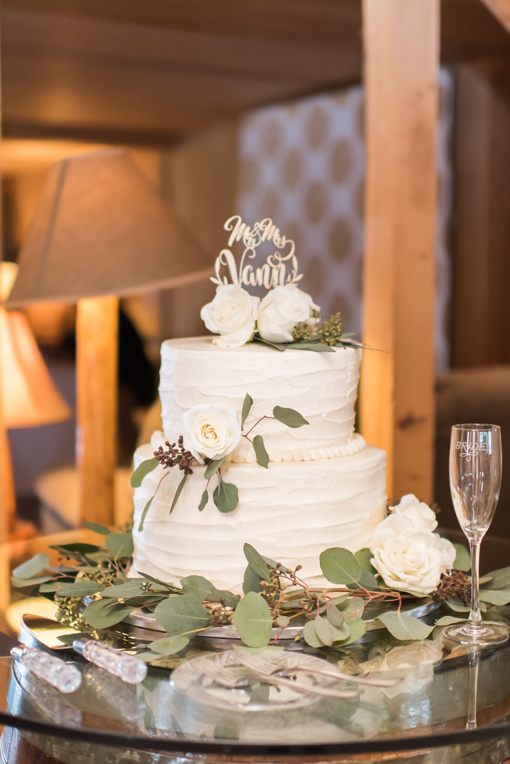 Timeless Love NC Wedding | Dusty Blue rustic elegant wedding | simple rustic buttercream wedding cake